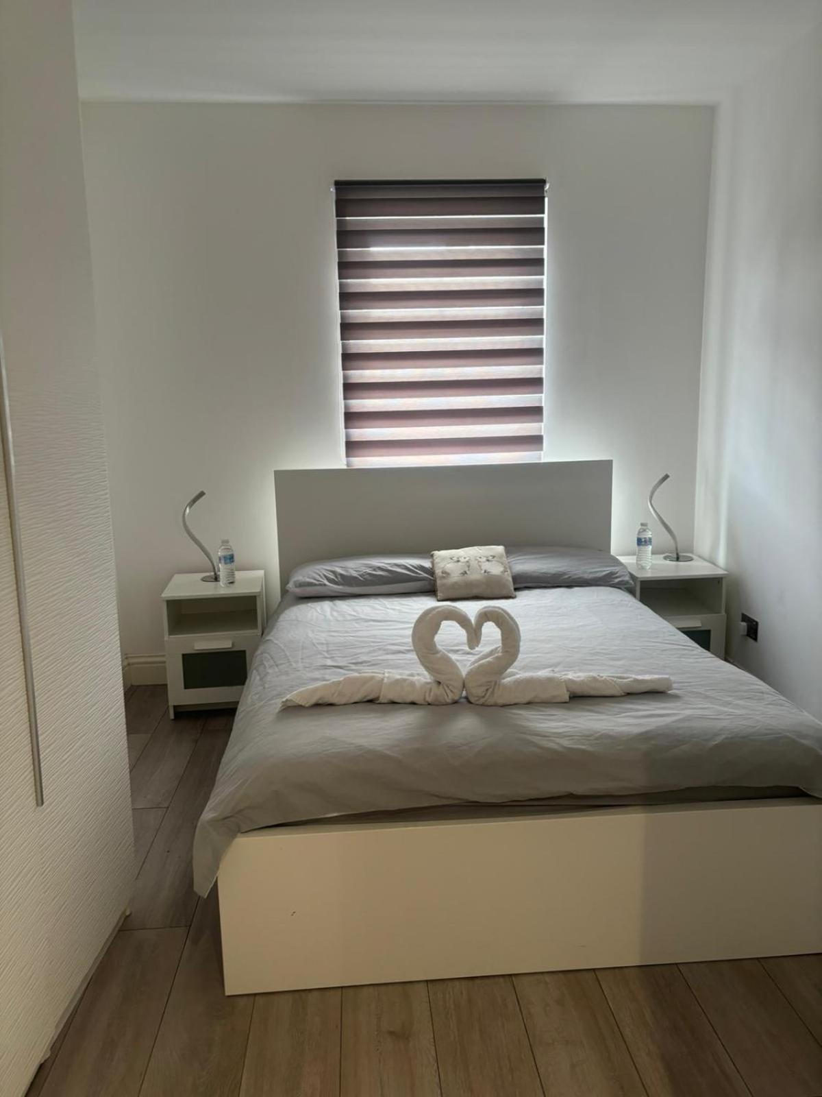 Eejs Modern London 3 Bed Flat Near Crystal Palace Stadium - Great Transport Links Norwood Eksteriør billede