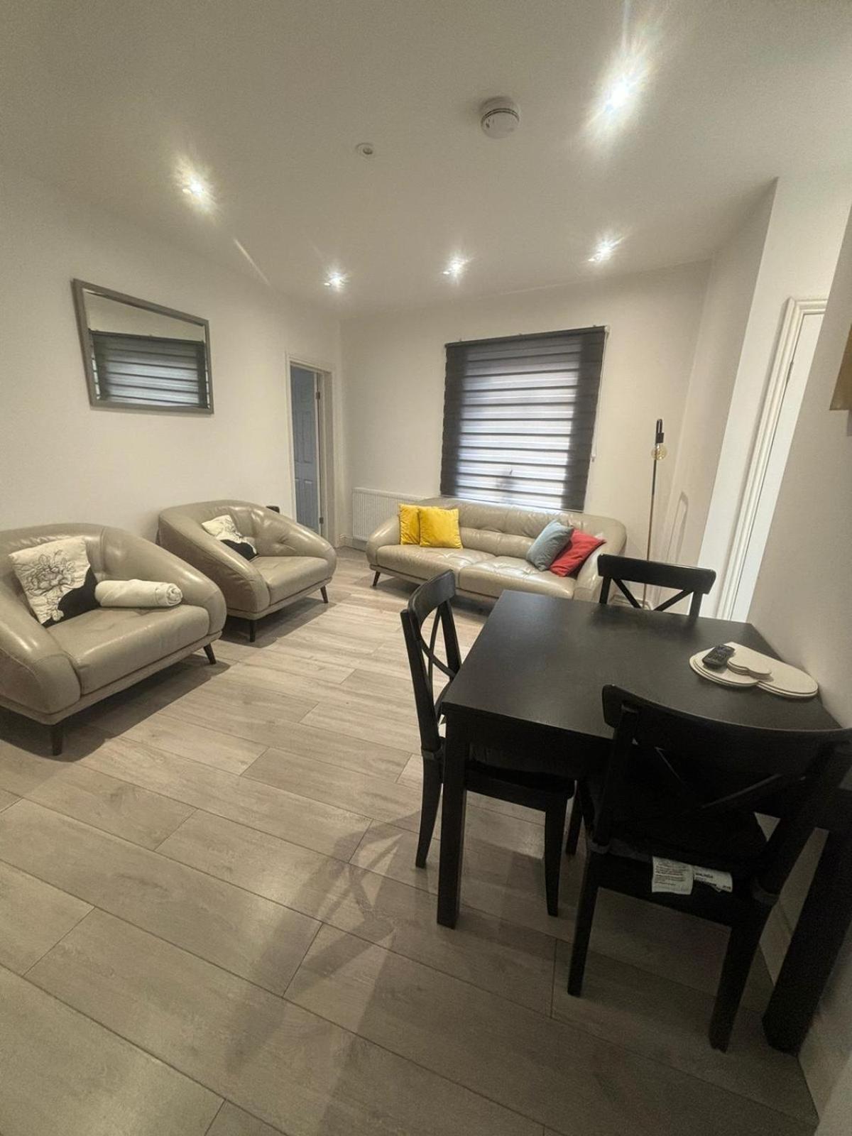Eejs Modern London 3 Bed Flat Near Crystal Palace Stadium - Great Transport Links Norwood Eksteriør billede